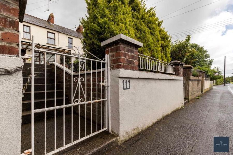 111 Tandragee Road
