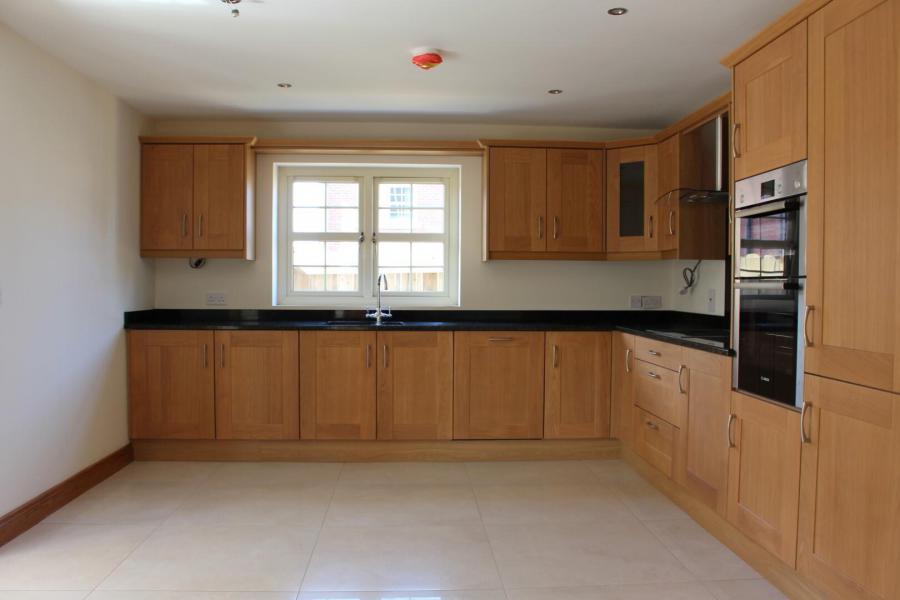 Tbc, Hta, Silverwood Avenue