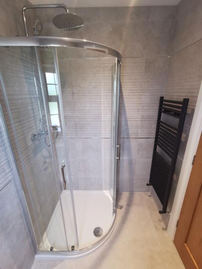 Tbc, Hta, Silverwood Avenue