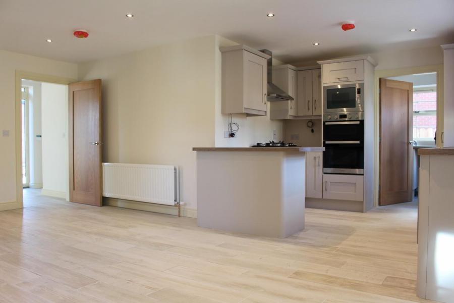 Tbc Htc, Tbc Silverwood Avenue Tbc Htc, Tbc Silverwood Avenue