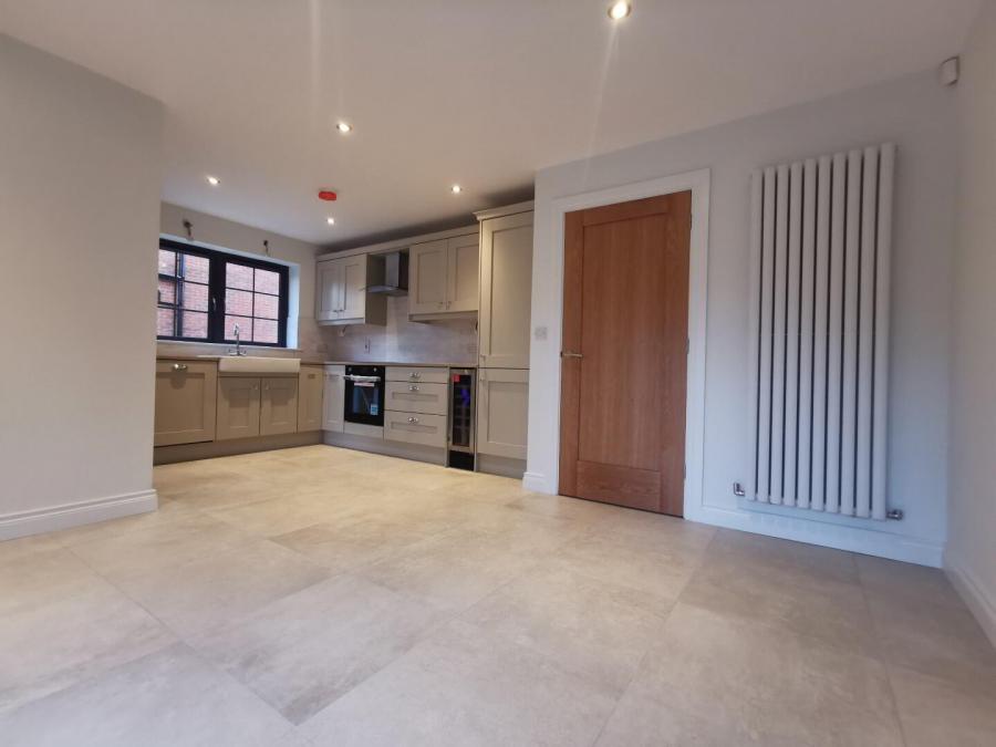 Tbc, Htd, Silverwood Avenue Tbc, Htd, Silverwood Avenue