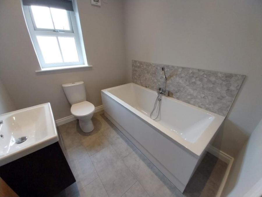 21, Rowan Manor