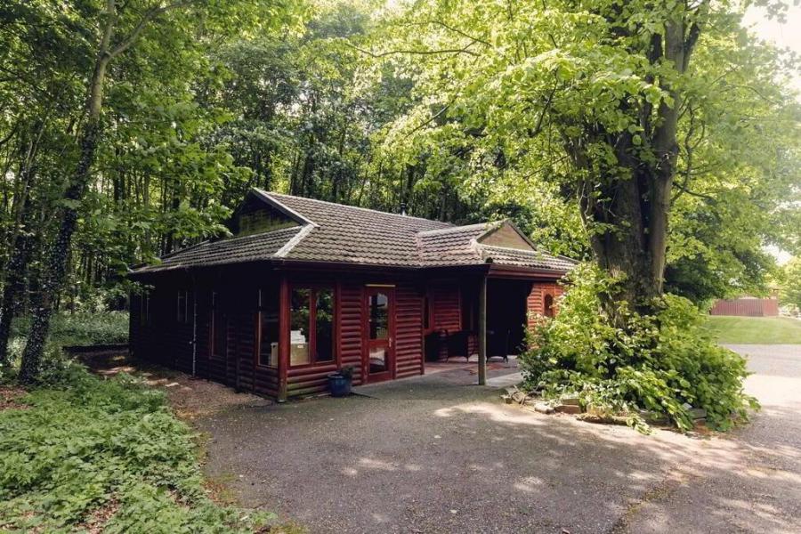 Forest Lodge, Portadown Road
