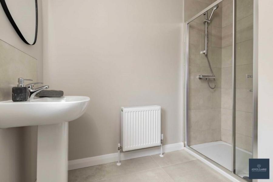 19, Render, Rathview Hall