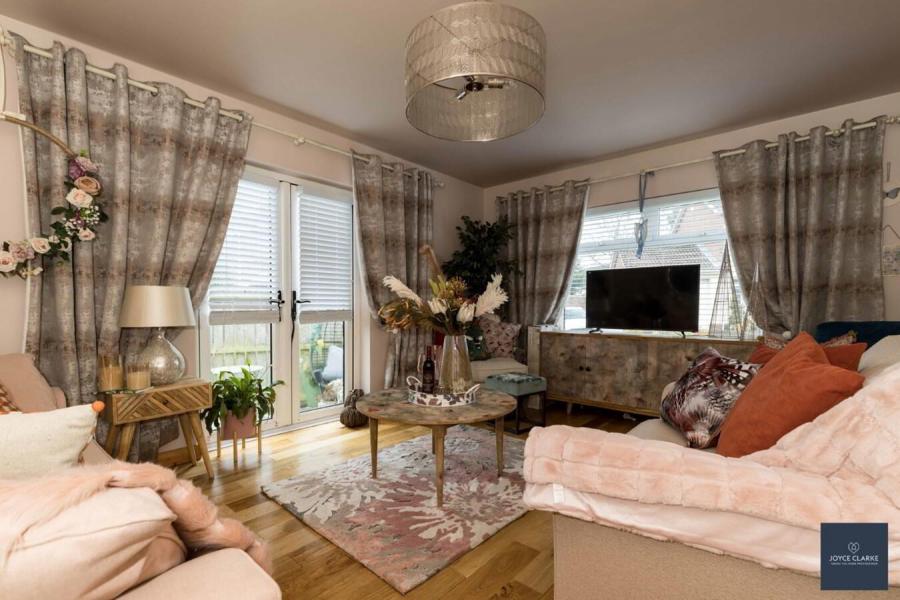 32 Gilpins Manor