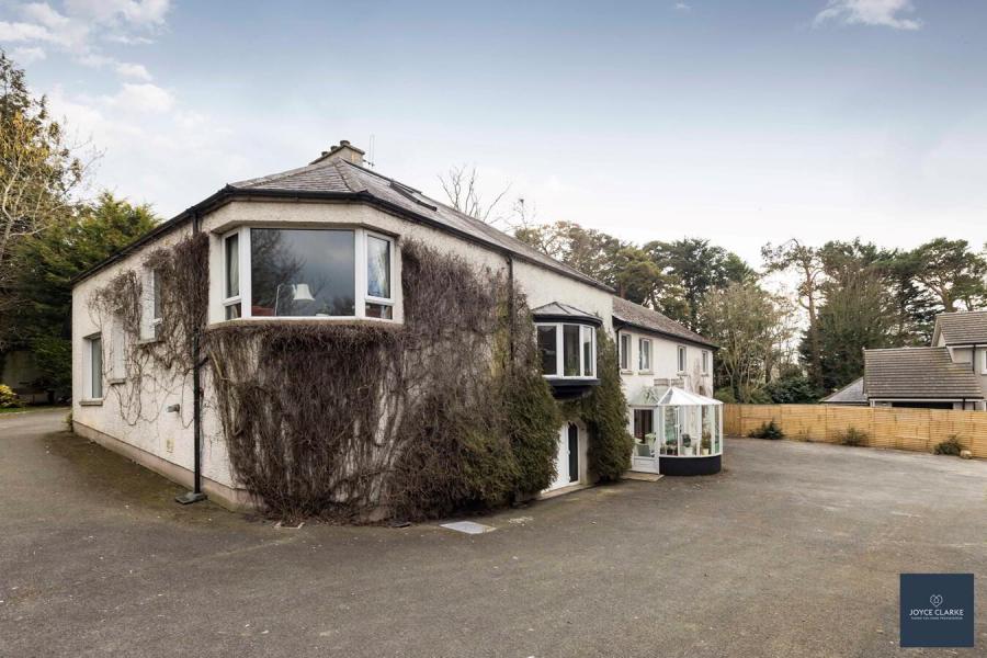 Melfort, 49 Drumnasoo Road