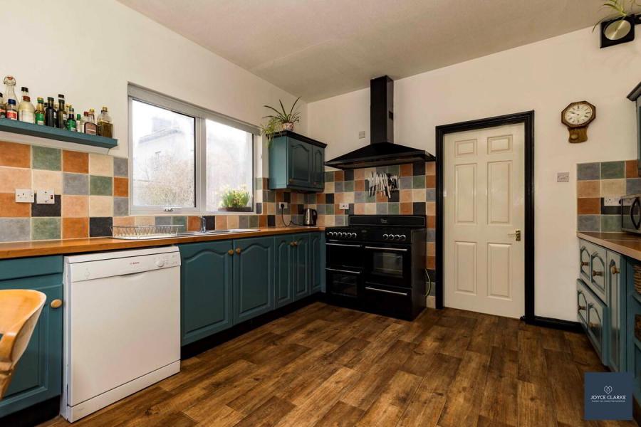 Melfort, 49 Drumnasoo Road