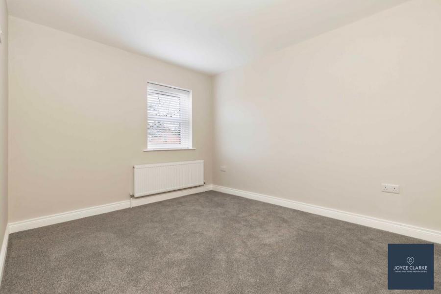 30, Rowan Manor