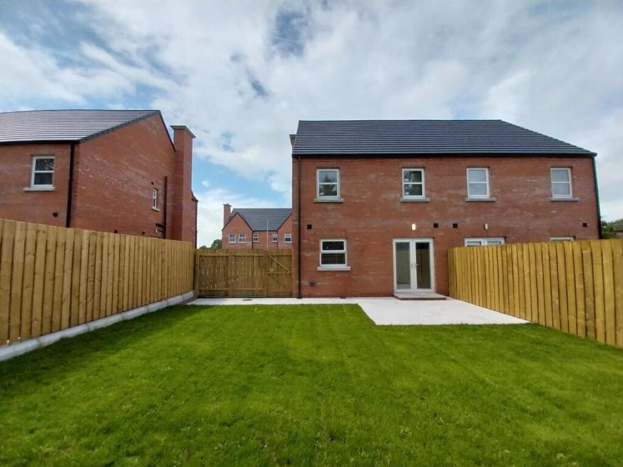 30, Rowan Manor