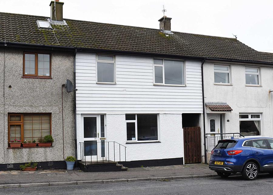 71 Moat Street