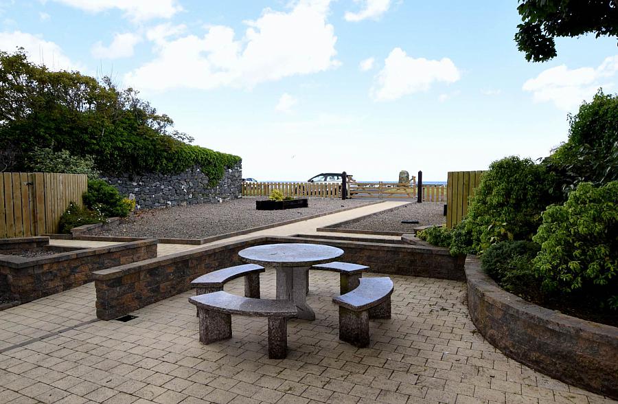 3 Whitkirk House Main Street