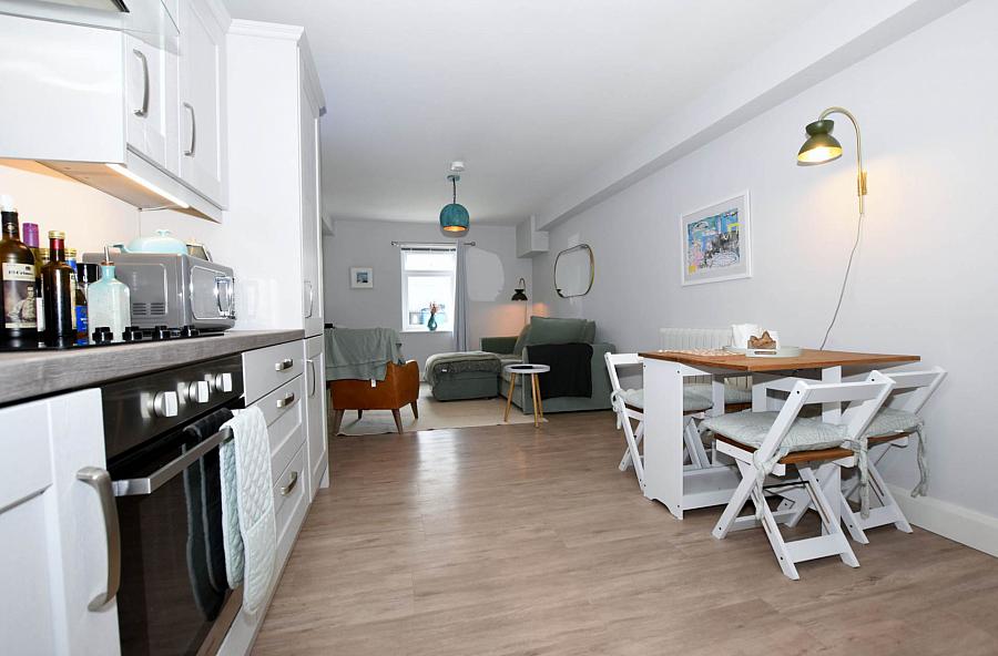 3 Whitkirk House Main Street