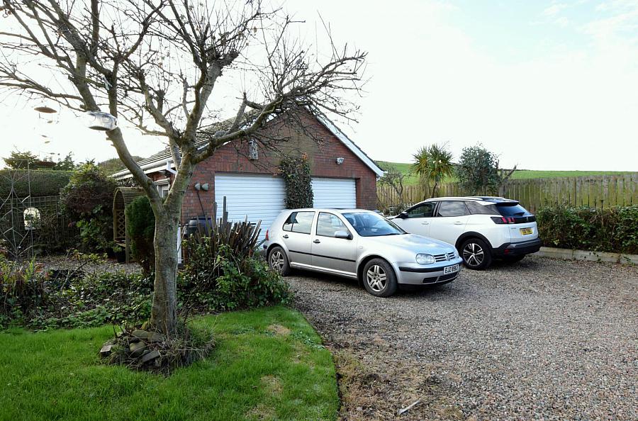 12 Green Road