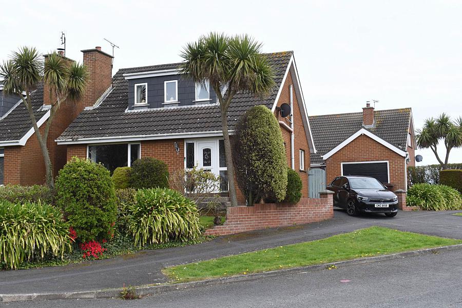 3 Morey Avenue, donaghadee, BT21 0NN