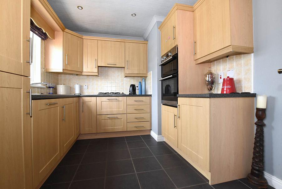 9 Kingfisher Way