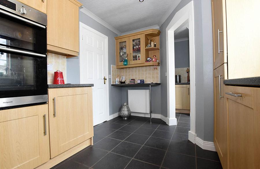 9 Kingfisher Way