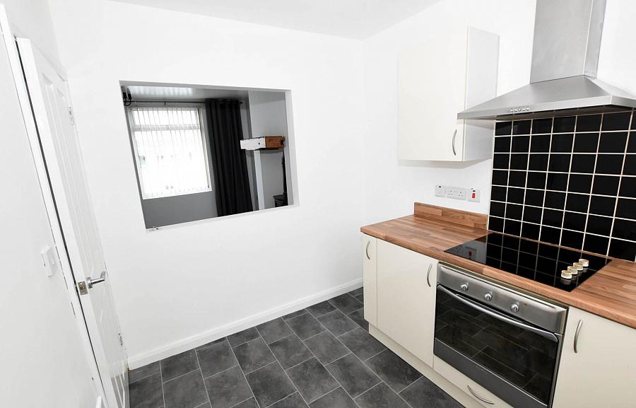 5 Meadowbank Avenue