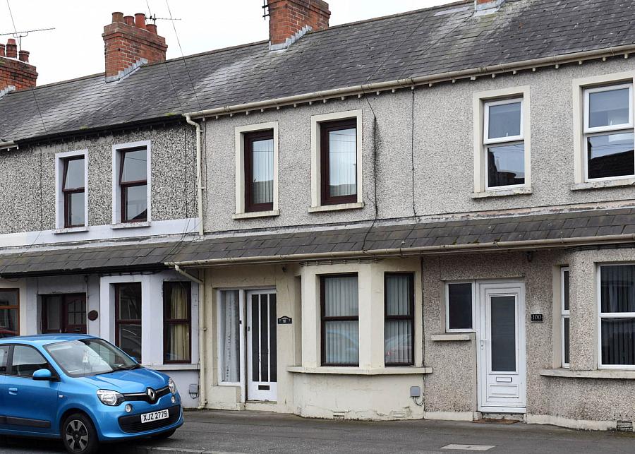 98 Moat Street