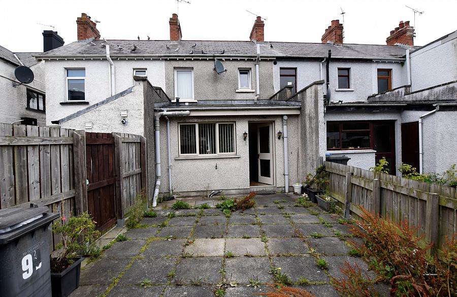 98 Moat Street