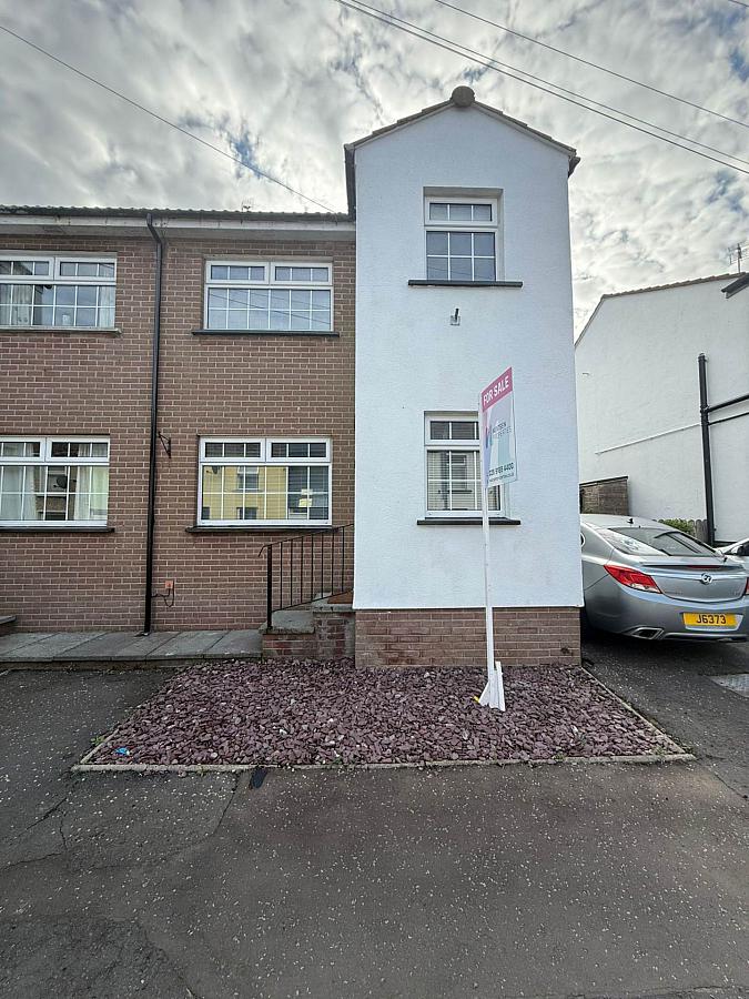 37 Meadowbank Avenue 37 Meadowbank Avenue
