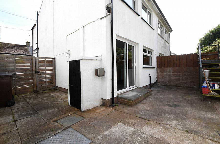 37 Meadowbank Avenue