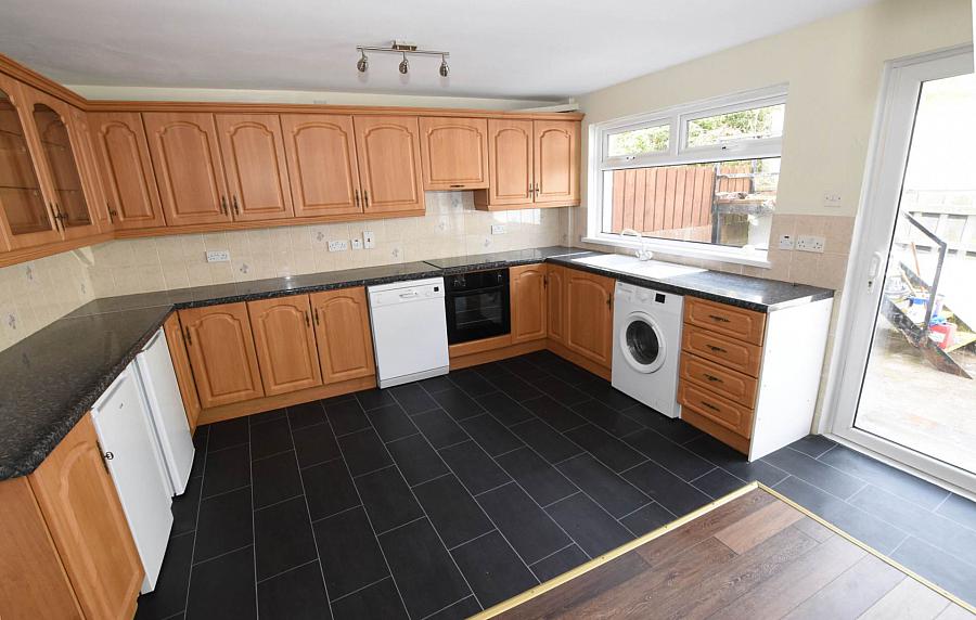 37 Meadowbank Avenue