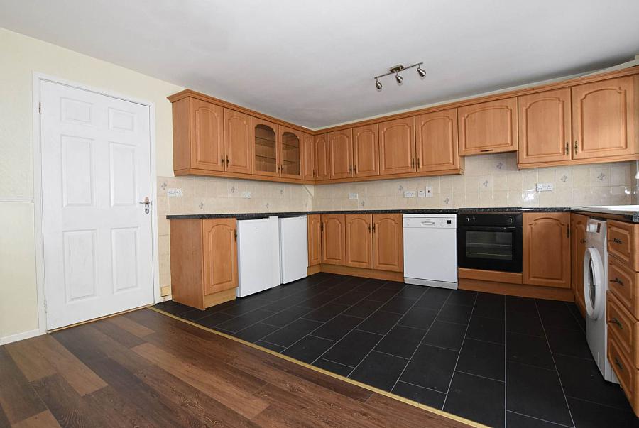 37 Meadowbank Avenue