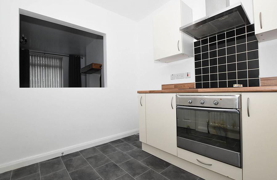5 Meadowbank Avenue