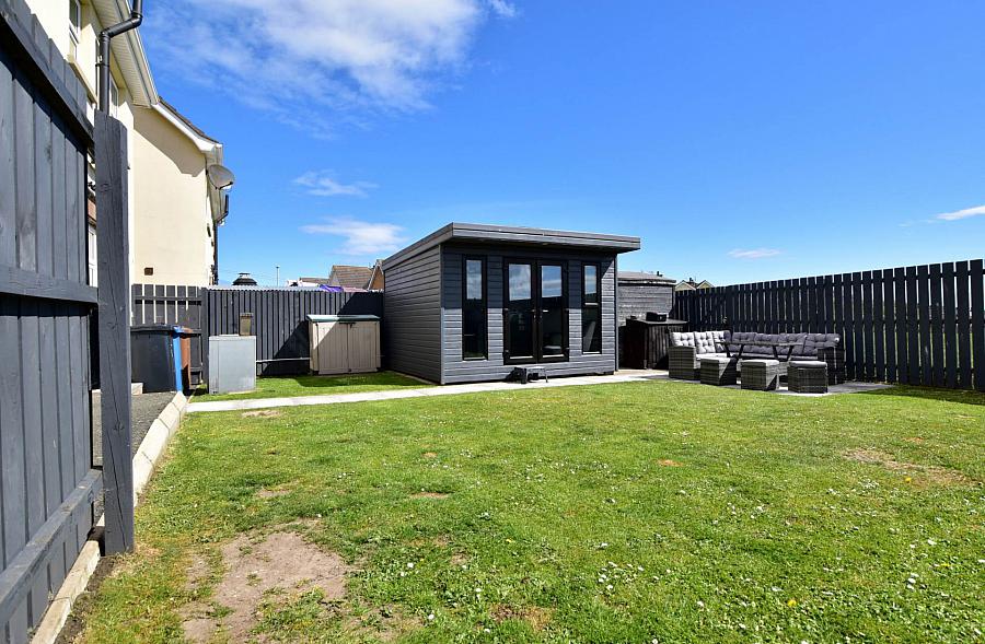 4 Seahaven Avenue