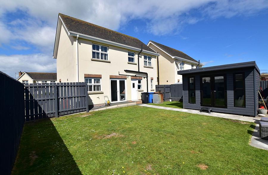 4 Seahaven Avenue