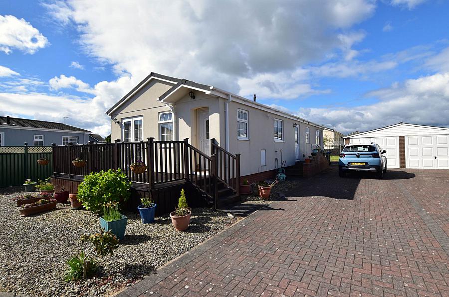 5 Greenfinch Close, Ballyhalbert, Newtownards, BT22 1UP