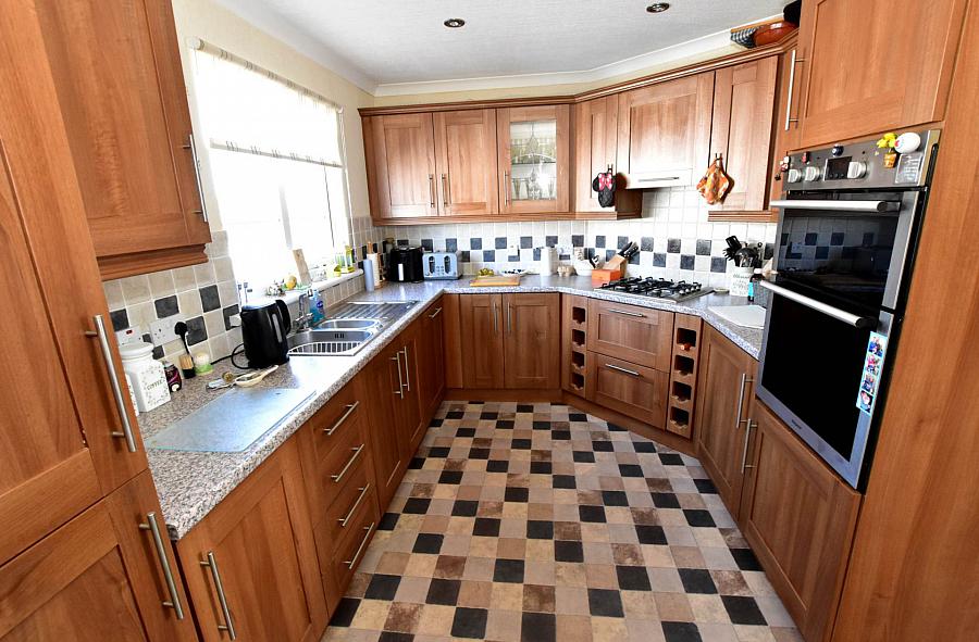 5 Greenfinch Close