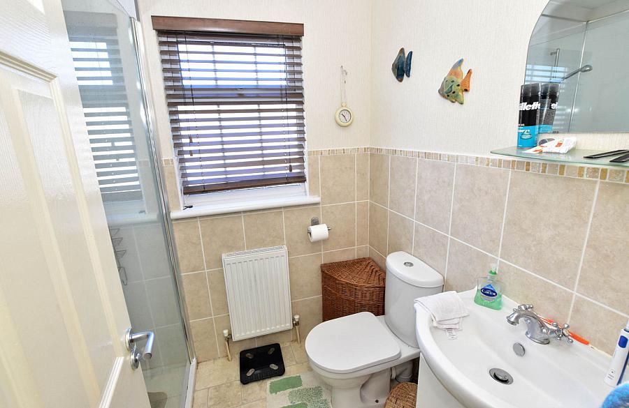 5 Greenfinch Close