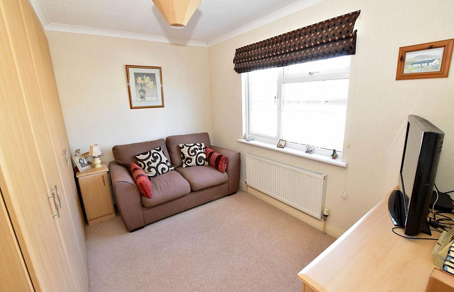 5 Greenfinch Close