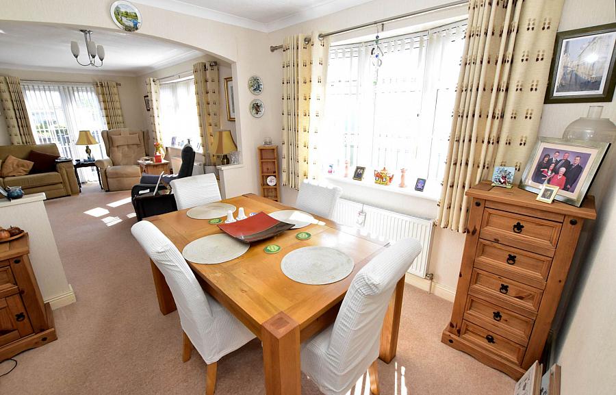 5 Greenfinch Close