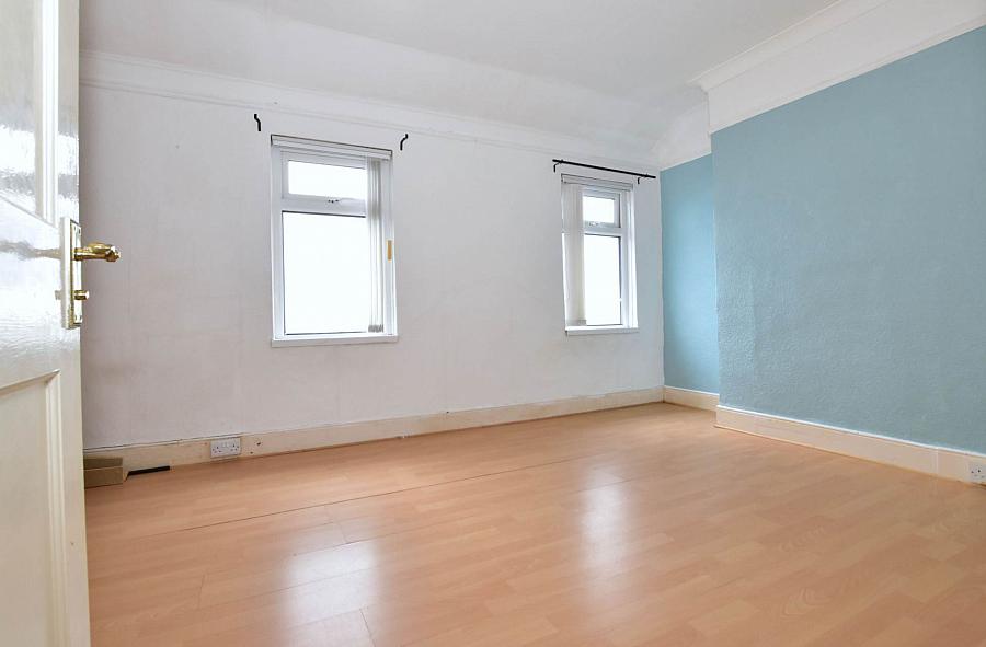 2 Gowdys Terrace