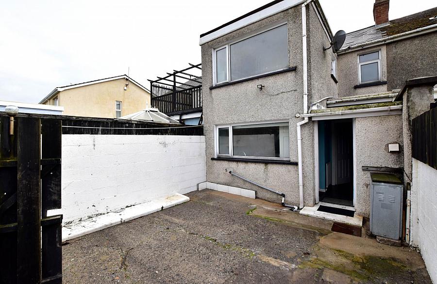 2 Gowdys Terrace