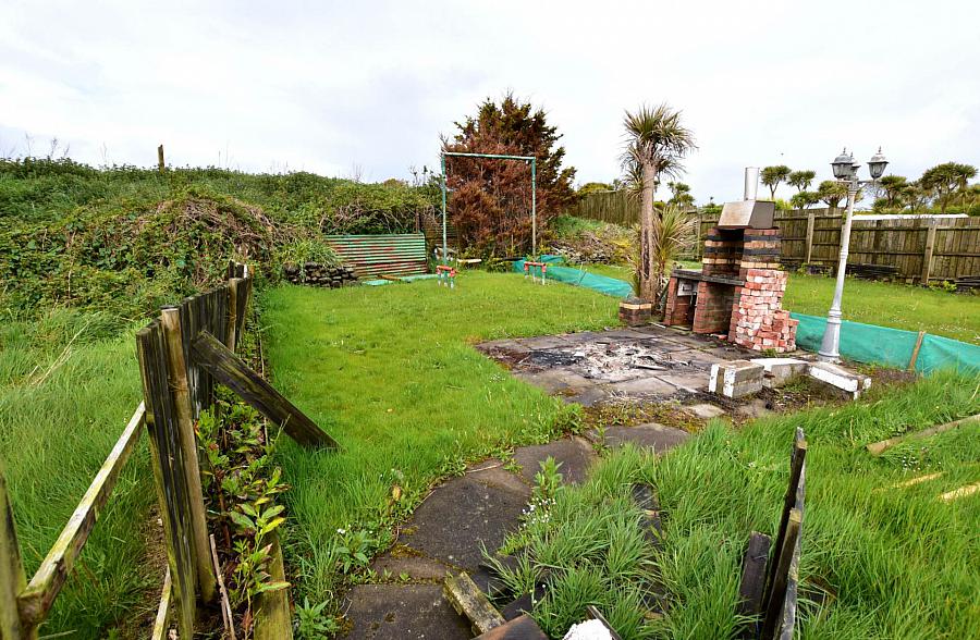 2 Gowdys Terrace