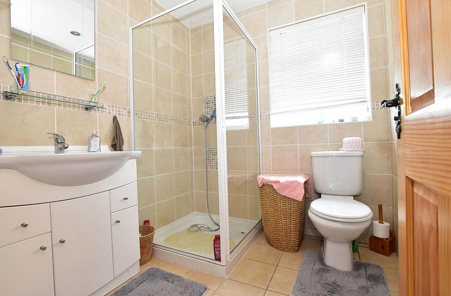 6B Seahaven Road