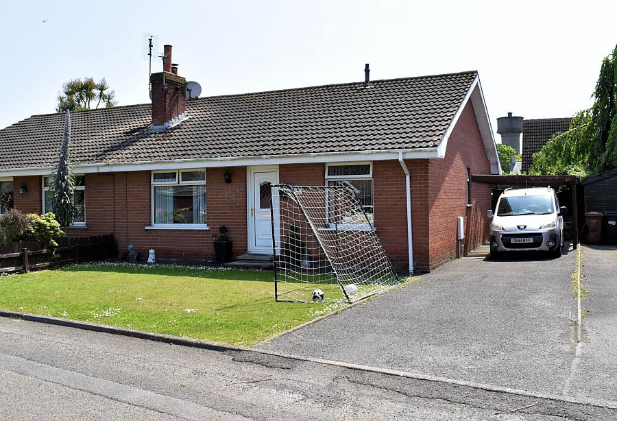 5 Erindee Park, Donaghadee, BT21 0LG