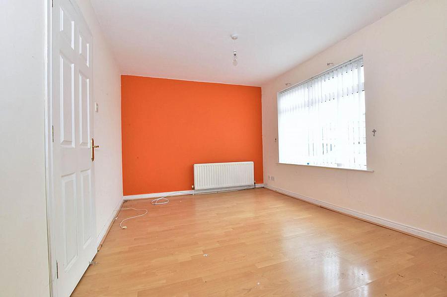 16B Millbank Crescent