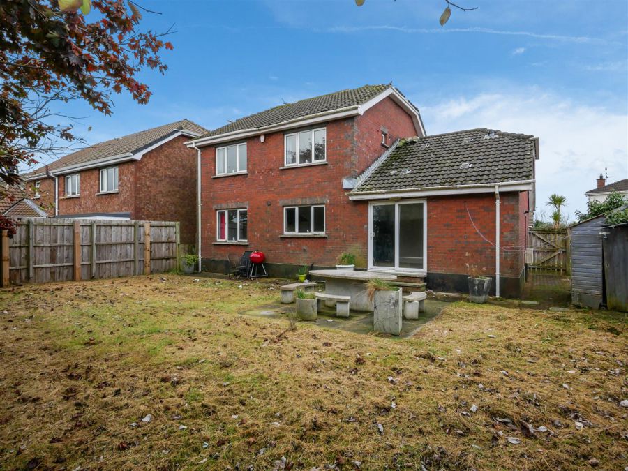4 Baronscourt Lane