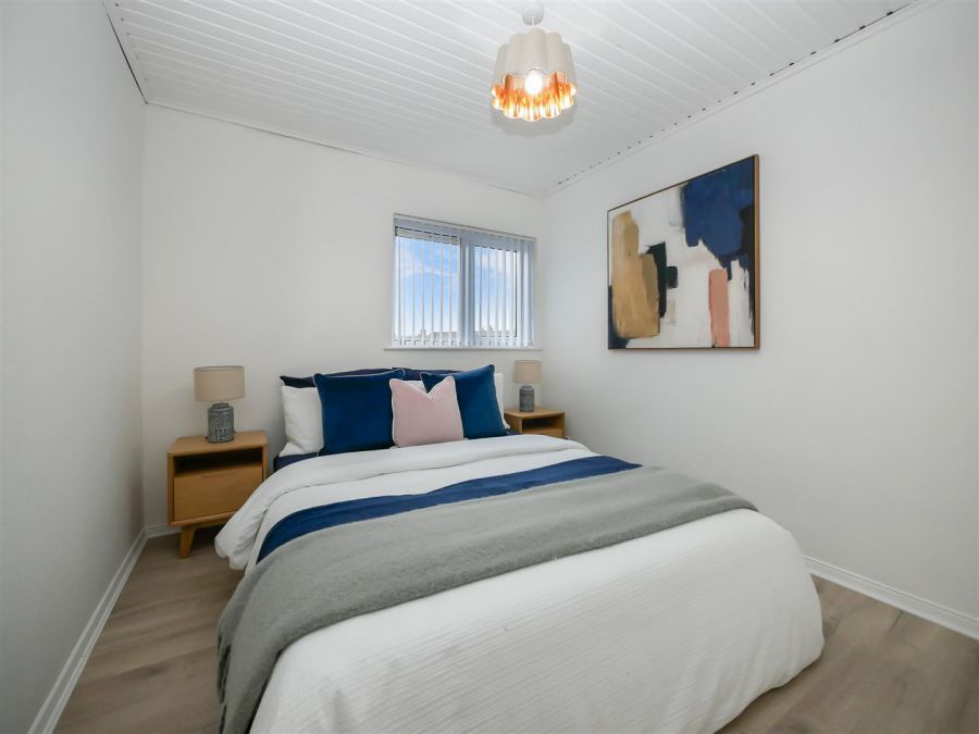 17A Castlehume Gardens, Belvoir Park