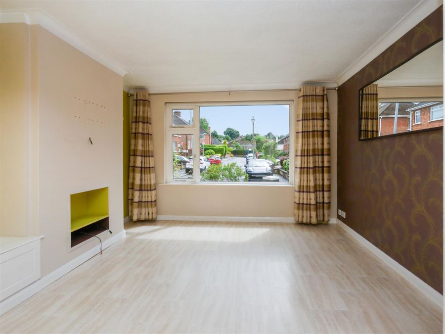 14 Lenaghan Gardens