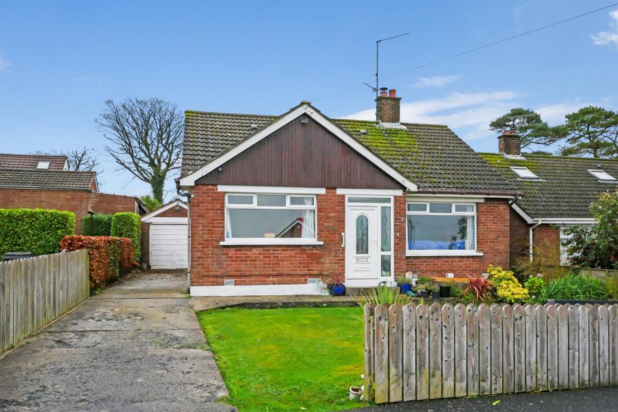 37 Knockbracken Crescent