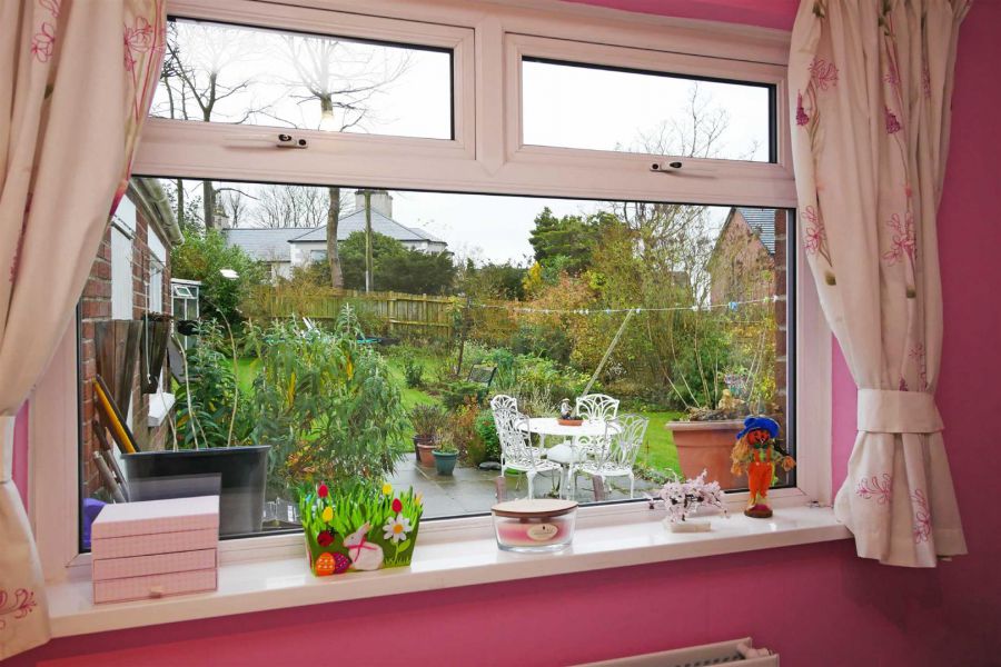 37 Knockbracken Crescent