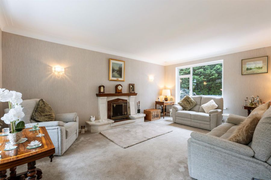 3 Willowbank Crescent