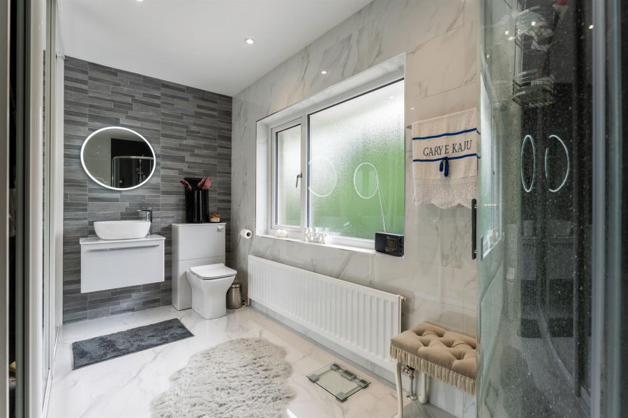 3 Willowbank Crescent