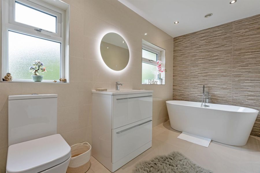 3 Willowbank Crescent