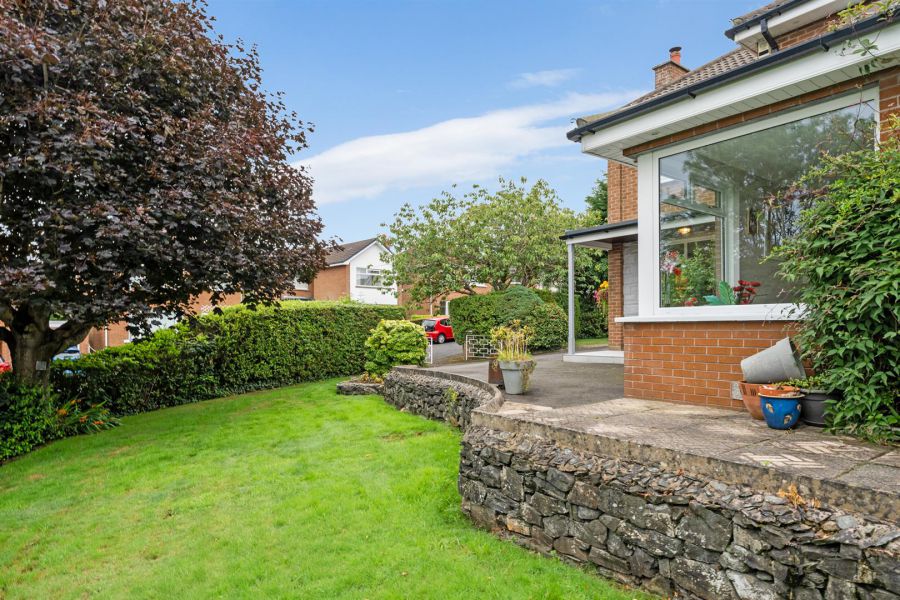 3 Willowbank Crescent